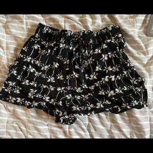 Palm tree shorts